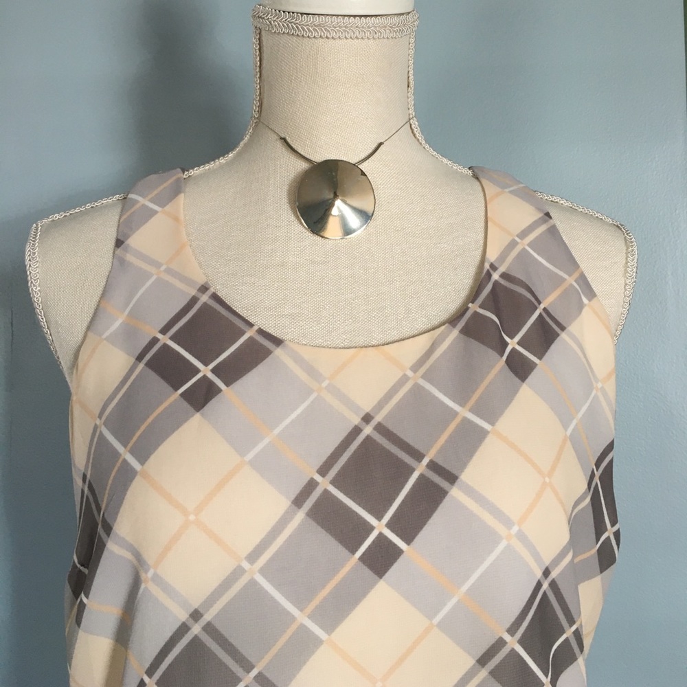 Woman’s INC top from Macy’s size 4